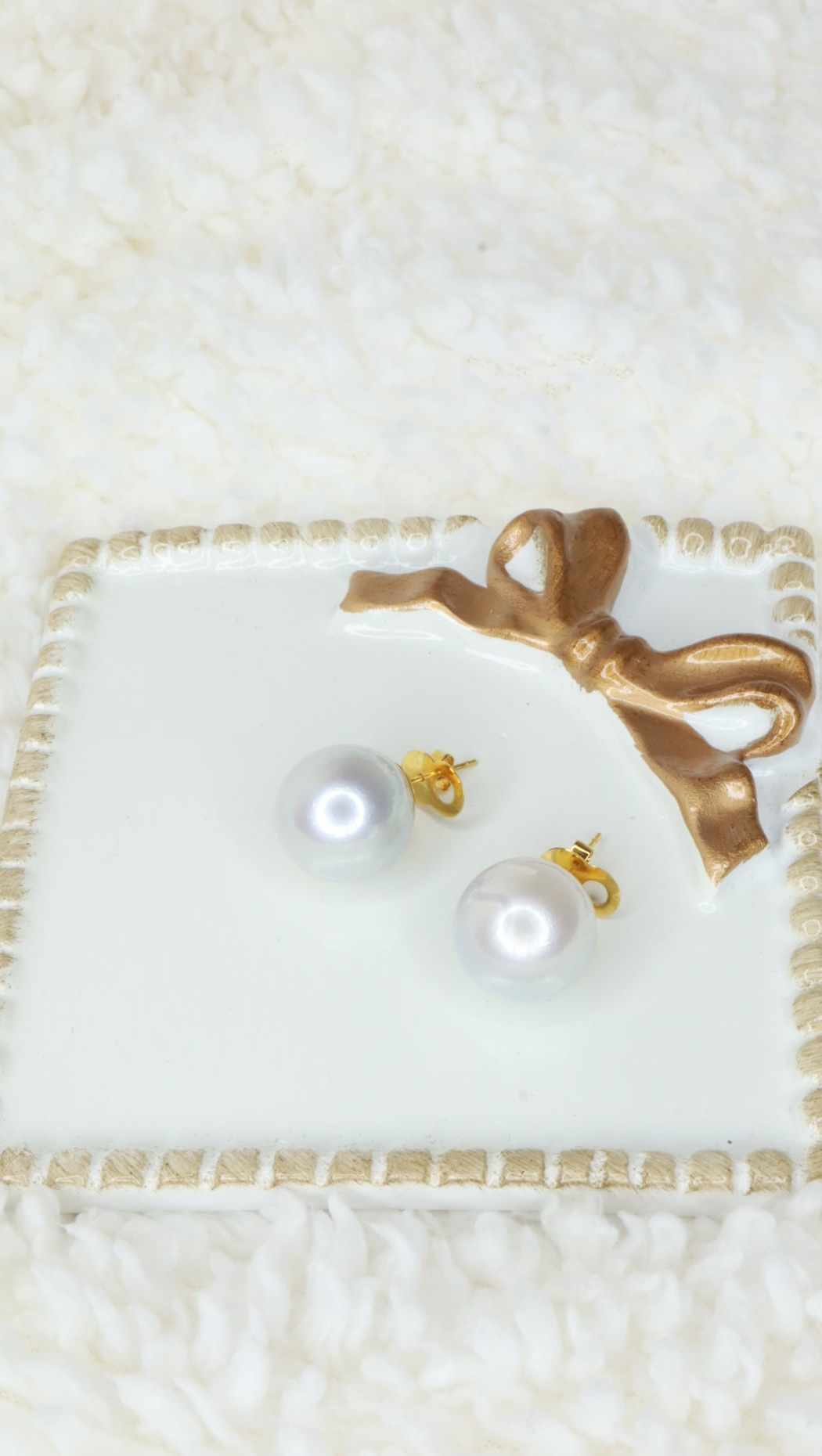 Colossal 15mm South Sea Pearl Earrings