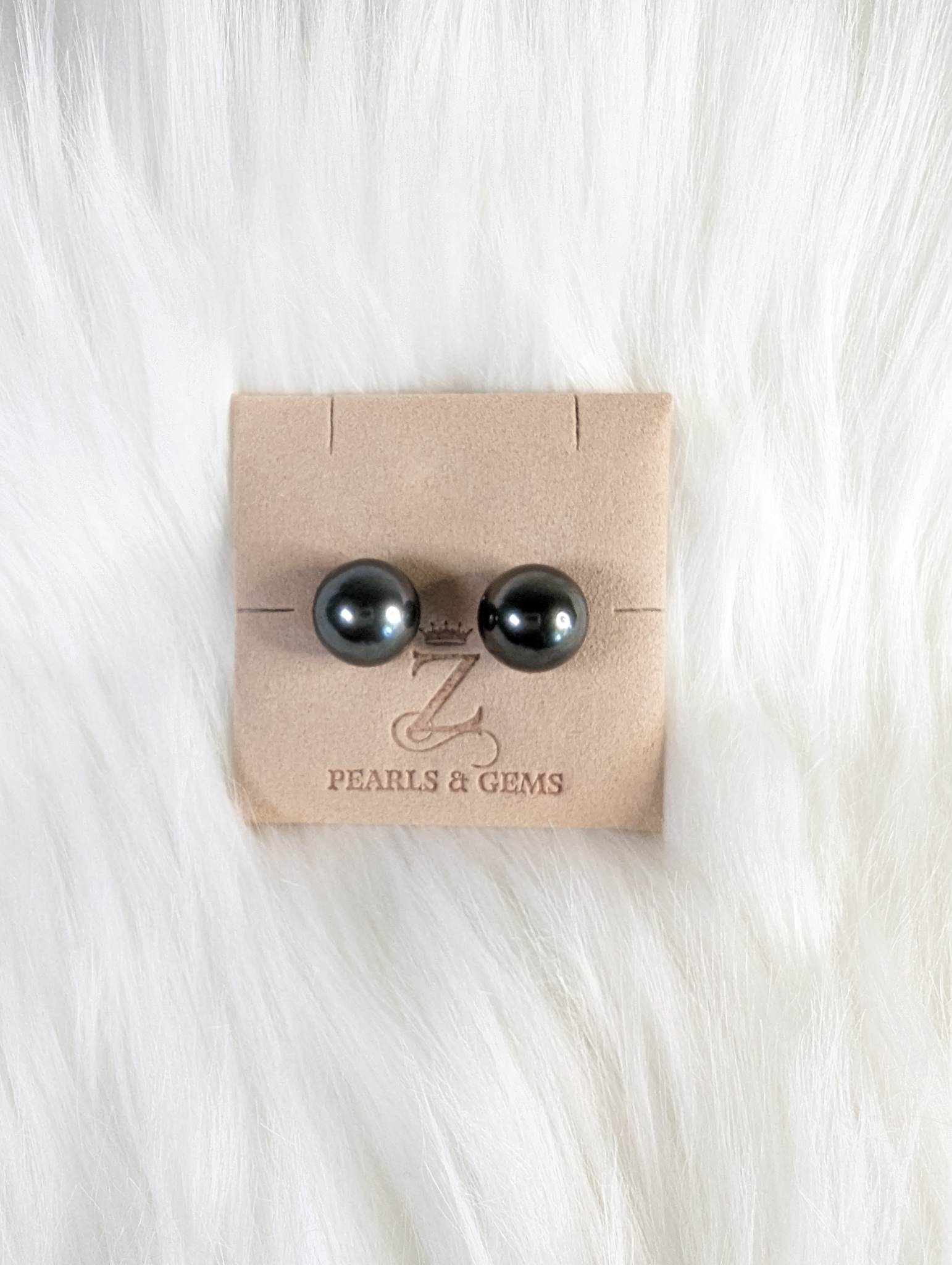 Glaring 14mm South Sea Pearl Stud Earrings
